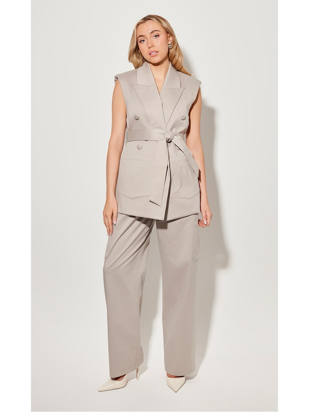 Sleeveless Belted Blazer in Light Taupe
